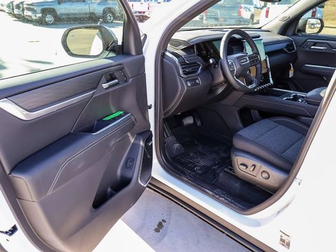 New 2026 GMC Acadia Elevation w/ LPO, Floor Liner Package FWD image 45