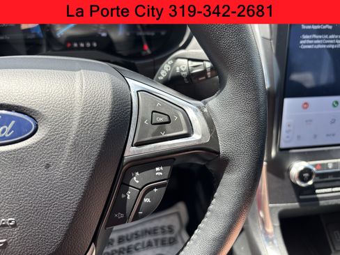 Used 2024 Ford Edge Titanium AWD/4WD image 10