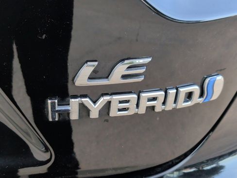 Used 2023 Toyota Corolla LE image 13