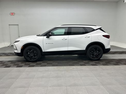 New 2026 Chevrolet Blazer LT w/ Midnight/Sport Edition AWD/4WD image 2