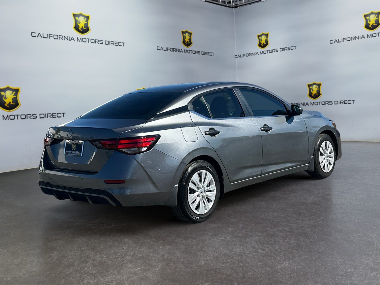 Used 2025 Nissan Sentra S FWD image 5