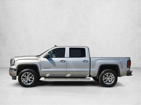 Used 2018 GMC Sierra 1500 SLT w/ SLT Premium Package image 9