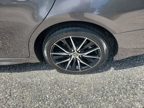 Used 2024 Toyota Camry SE FWD image 6
