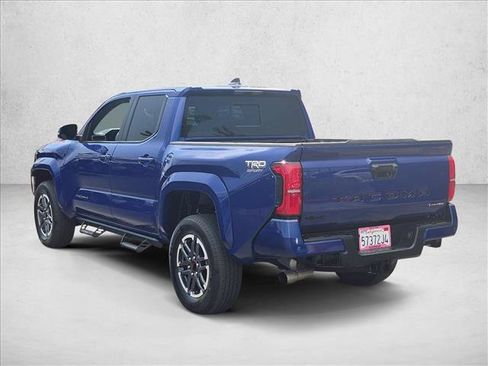 Used 2025 Toyota Tacoma TRD Sport w/ TRD Sport Upgrade Package AWD/4WD image 8
