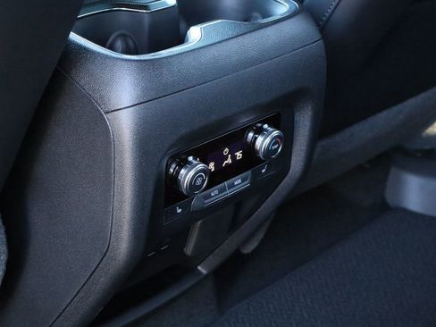 New 2026 GMC Acadia Denali w/ Super Cruise Package image 19