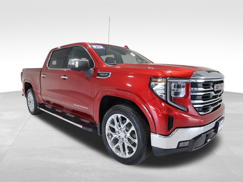 Used 2023 GMC Sierra 1500 SLT w/ SLT Premium Plus Package AWD/4WD image 6