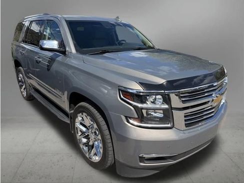 Used 2017 Chevrolet Tahoe Premier image 3