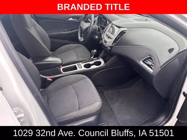Used 2018 Chevrolet Cruze LS FWD image 9