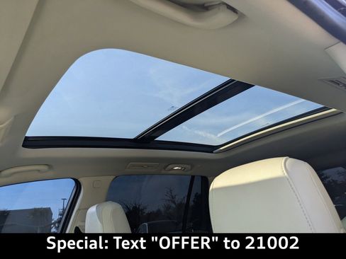 Used 2020 Cadillac XT6 Premium Luxury w/ LPO, Floor Liner Package image 23