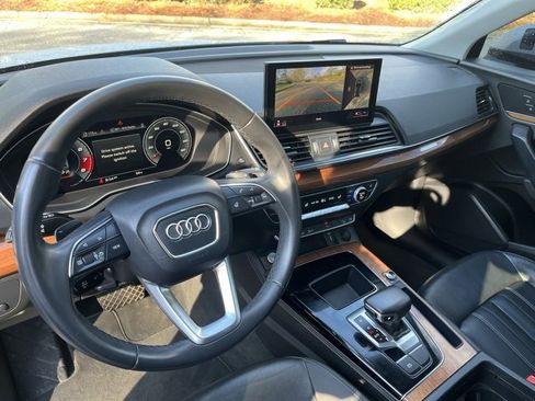 Used 2021 Audi Q5 Premium Plus image 6