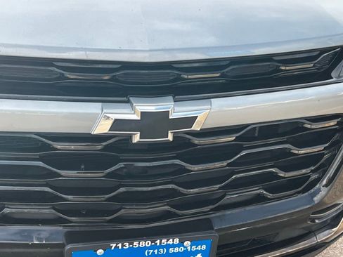 Used 2025 Chevrolet Trax ACTIV w/ Driver Confidence Package FWD image 4