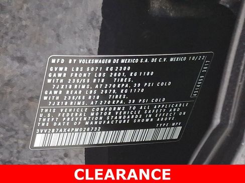 Used 2023 Volkswagen Tiguan SE image 27