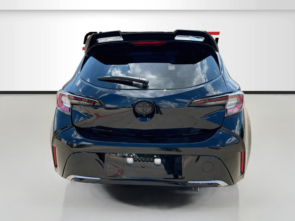 Used 2026 Toyota Corolla SE FWD image 6