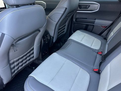 Used 2026 Ford Bronco Sport Badlands w/ Sasquatch Badlands Package AWD/4WD image 11