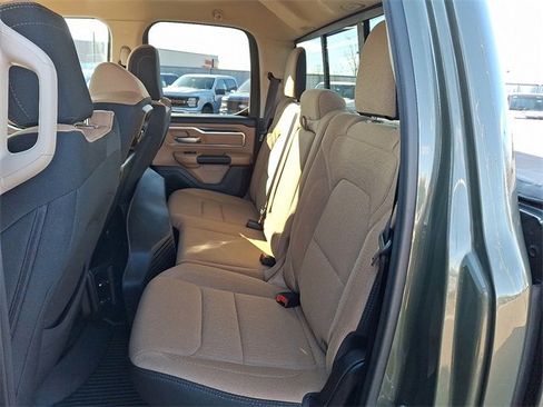 Used 2021 RAM 1500 Big Horn image 10