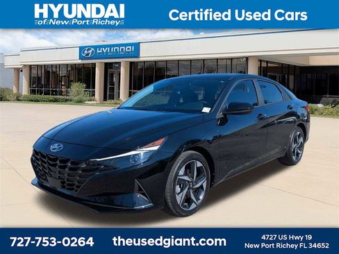 Certified 2023 Hyundai Elantra SEL w/ Convenience Package image 1