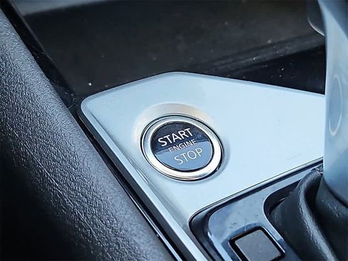 Used 2024 Nissan Altima 2.5 SV image 17