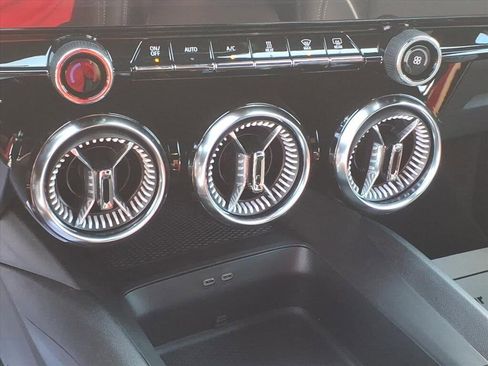 New 2025 Chevrolet Blazer EV LT image 19