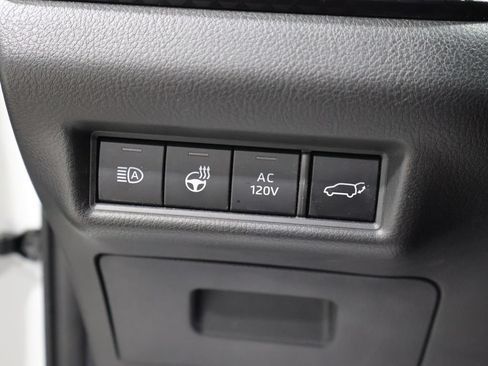 Used 2025 Toyota Grand Highlander AWD Hybrid image 36