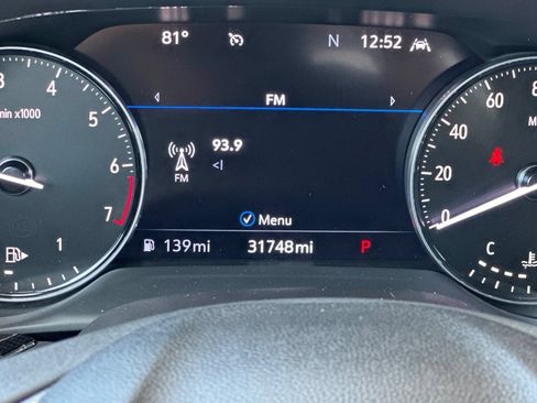 Certified 2023 Buick Envision Essence FWD image 34