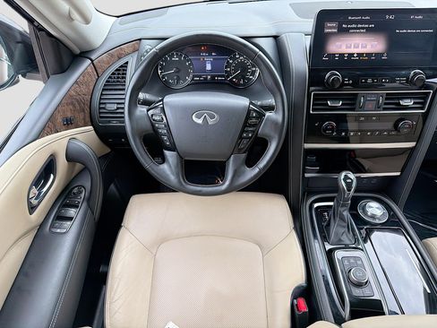 Used 2023 INFINITI QX80 Premium Select w/ Cargo Package image 17