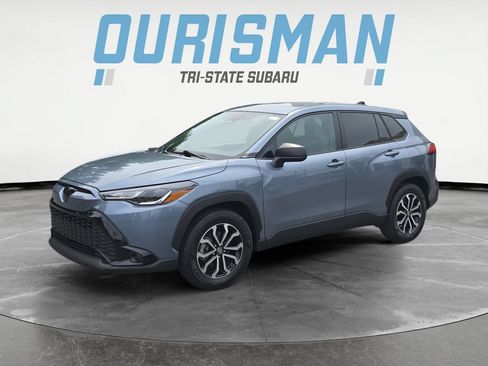 Used 2025 Toyota Corolla Cross AWD Hybrid image 2