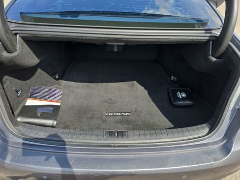 Used 2015 Hyundai Genesis 3.8 w/ Option Group 03 image 14