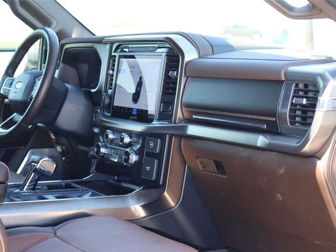 Certified 2024 Ford F150 King Ranch AWD/4WD image 42