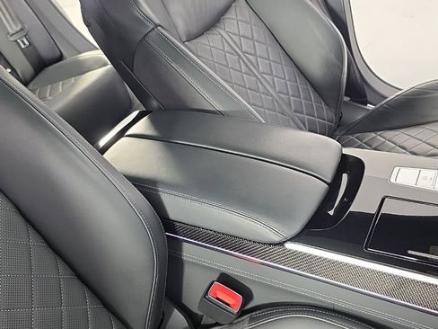 Used 2023 Audi S8 w/ S8 Executive Package image 16