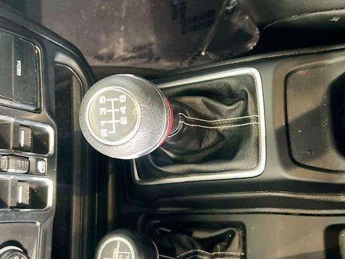 Used 2018 Jeep Wrangler Unlimited Sahara image 23