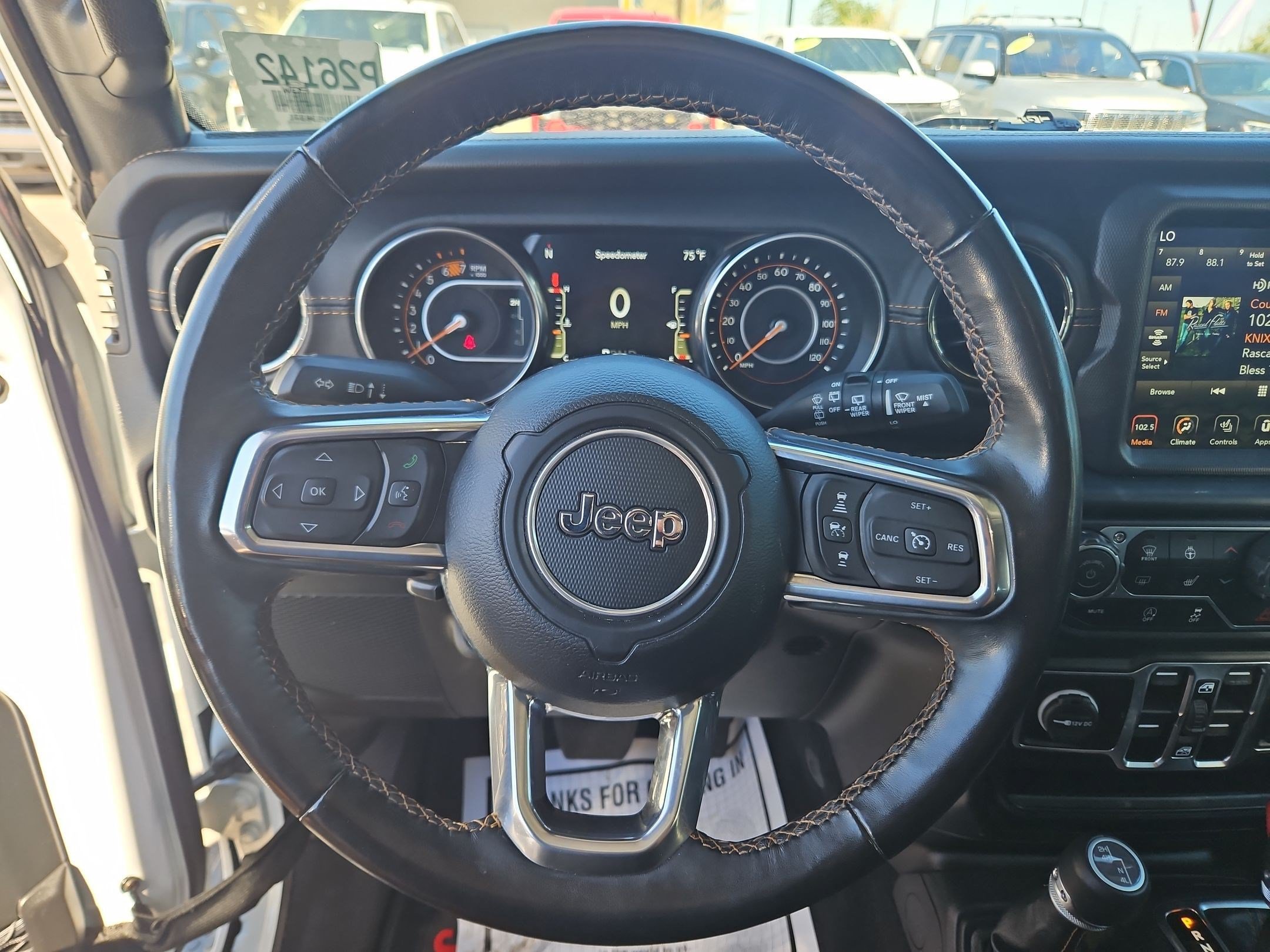 Used 2023 Jeep Wrangler Unlimited Sahara AWD/4WD image 16