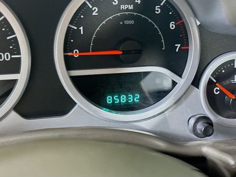 Used 2010 Jeep Wrangler Sport image 17