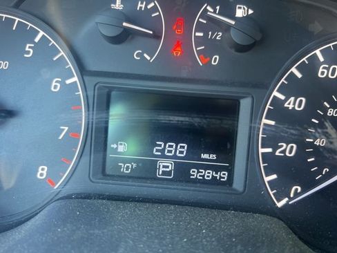 Used 2017 Nissan Sentra S image 1