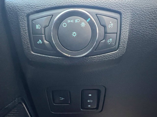 Used 2021 Ford F350 Platinum AWD/4WD image 11