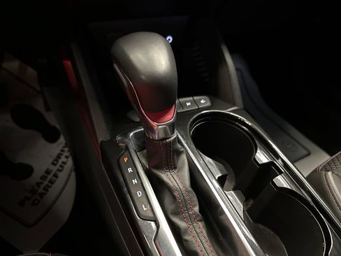 Used 2022 Chevrolet TrailBlazer RS FWD image 16