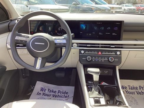 New 2026 Hyundai Tucson SE image 33