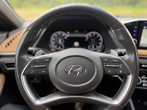 Used 2021 Hyundai Sonata Limited image 11