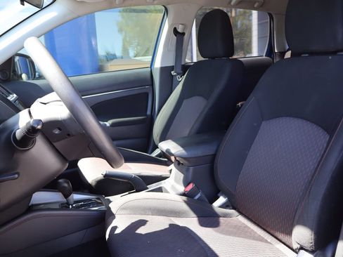 Used 2019 Mitsubishi Outlander Sport LE FWD image 10