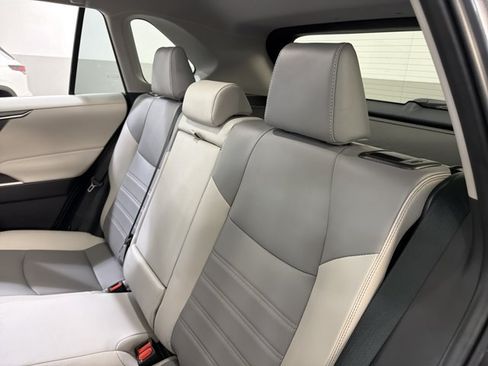 Used 2023 Toyota RAV4 XLE Premium AWD/4WD image 7
