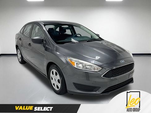 Used 2018 Ford Focus S FWD image 5