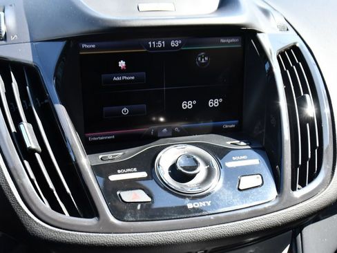 Used 2014 Ford Escape Titanium FWD image 32