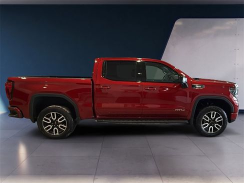 Used 2025 GMC Sierra 1500 AT4 w/ AT4 Premium Package image 8