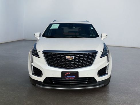 Used 2021 Cadillac XT5 Premium Luxury AWD/4WD image 2