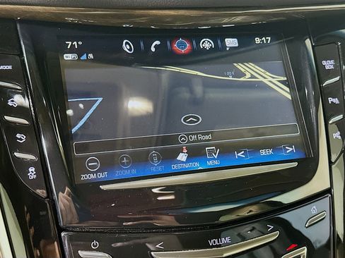 Used 2018 Cadillac Escalade 2WD image 22