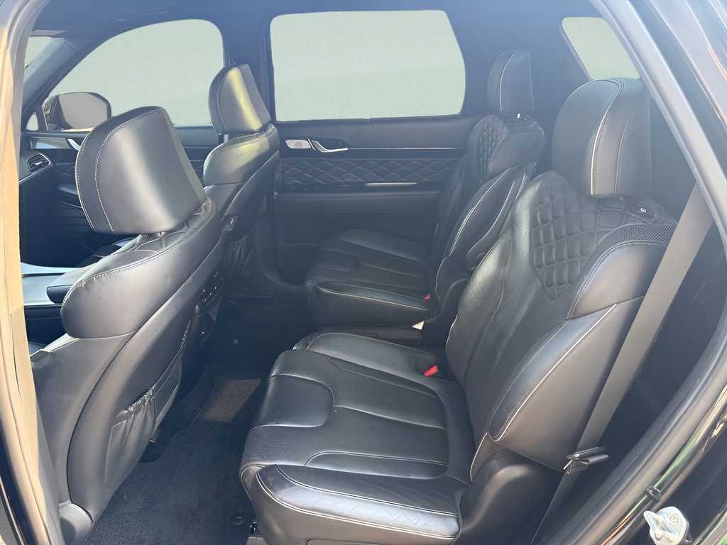 Used 2020 Hyundai Palisade Limited FWD image 12