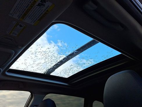 Used 2023 Subaru Forester Sport image 15