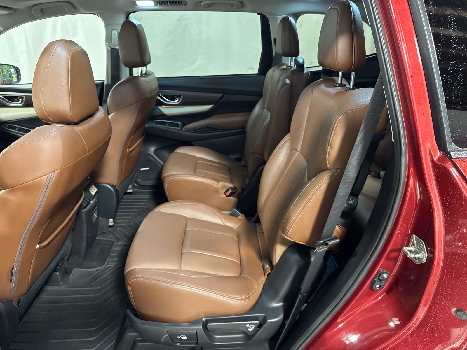 Used 2019 Subaru Ascent Touring AWD/4WD image 5