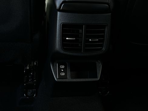 Used 2024 Kia Seltos EX FWD image 34
