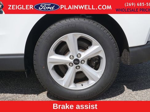 Used 2024 Ford Edge SE AWD/4WD image 9