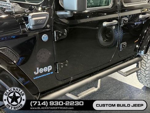 Used 2024 Jeep Wrangler Unlimited AWD/4WD image 6